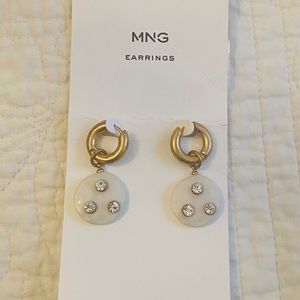 Mango vintage style earrings